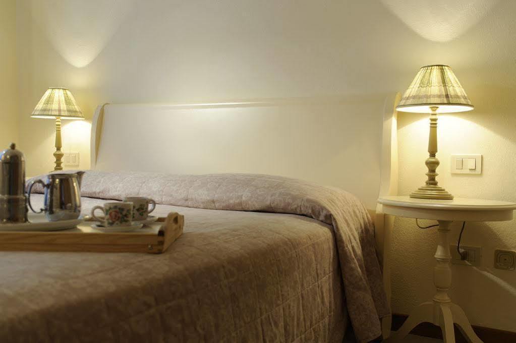 Park Hotel Zibellino Кастильоне дела Пеская Екстериор снимка